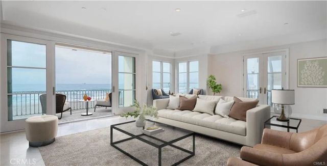2420 The Strand, Manhattan Beach, CA 90266