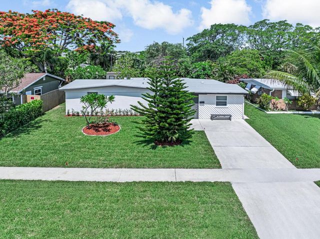 12063 Acapulco Avenue, Palm Beach Gardens, FL 33410