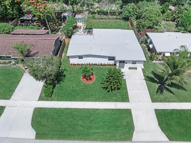 12063 Acapulco Avenue, Palm Beach Gardens, FL 33410