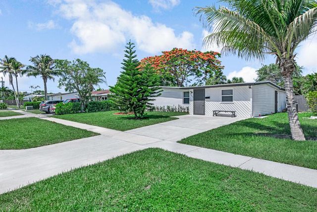12063 Acapulco Avenue, Palm Beach Gardens, FL 33410