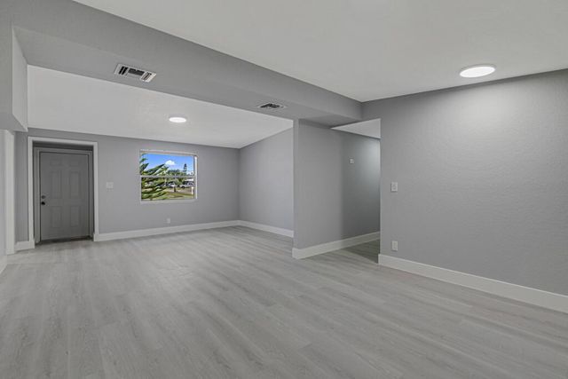 12063 Acapulco Avenue, Palm Beach Gardens, FL 33410