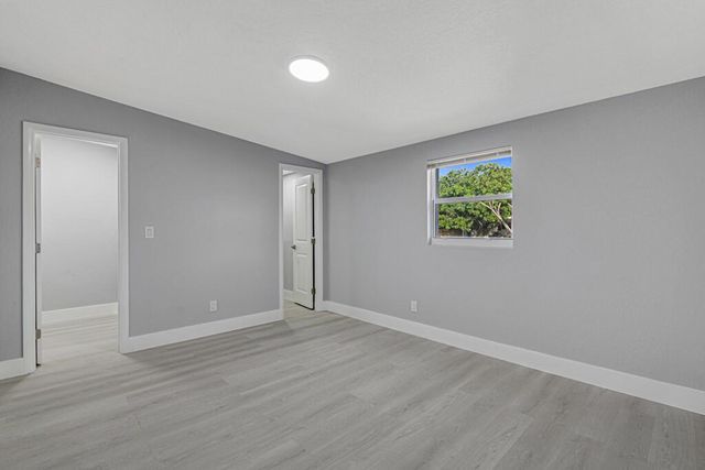 12063 Acapulco Avenue, Palm Beach Gardens, FL 33410