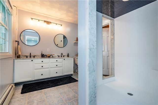 195 Oakland Beach Avenue, Warwick, RI 02889