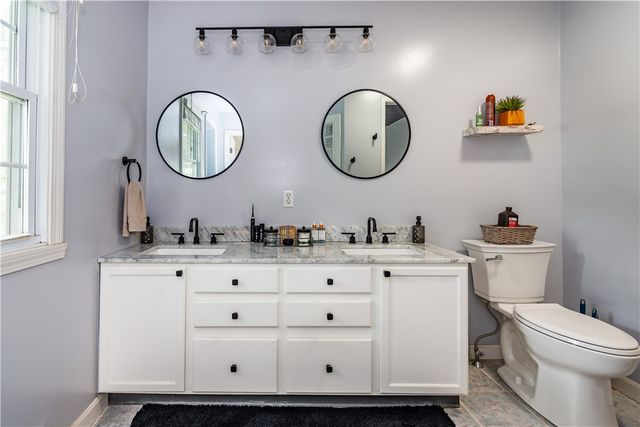 195 Oakland Beach Avenue, Warwick, RI 02889