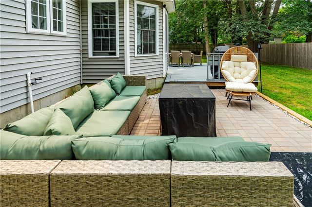 195 Oakland Beach Avenue, Warwick, RI 02889