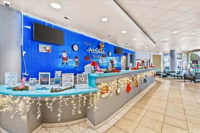 444 Kanekapolei Street 413, Honolulu, HI 96815