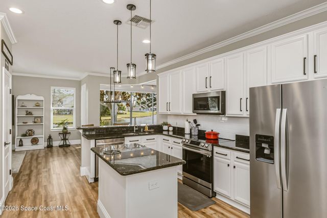 631 Autumn Glen Drive, Melbourne, FL 32940