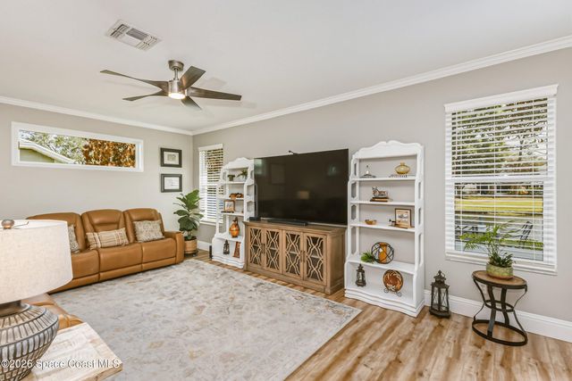 631 Autumn Glen Drive, Melbourne, FL 32940