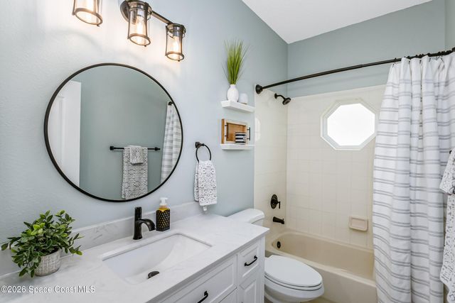 631 Autumn Glen Drive, Melbourne, FL 32940