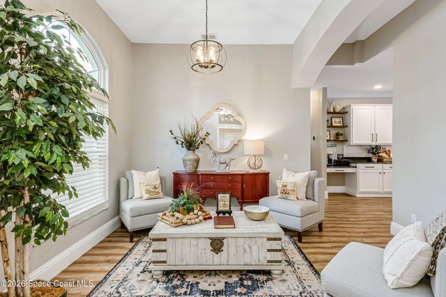 631 Autumn Glen Drive, Melbourne, FL 32940