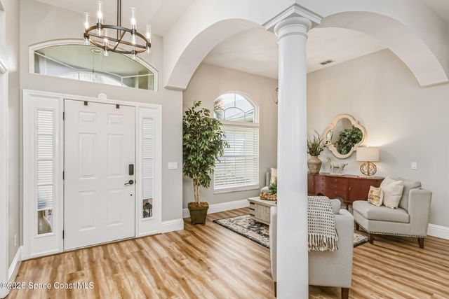 631 Autumn Glen Drive, Melbourne, FL 32940