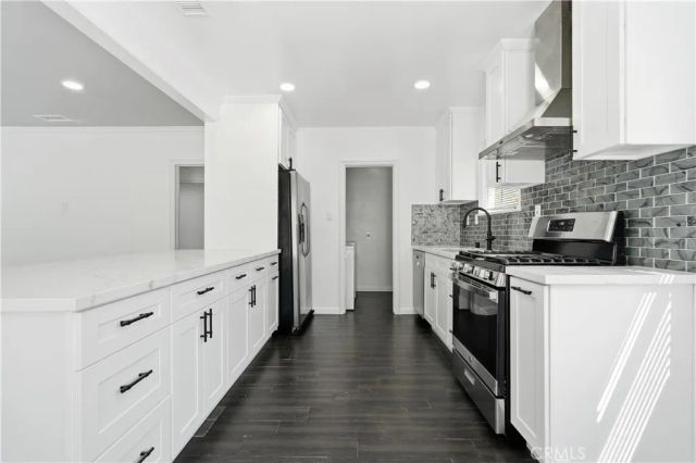 8613 Higuera, Culver City, CA 90232