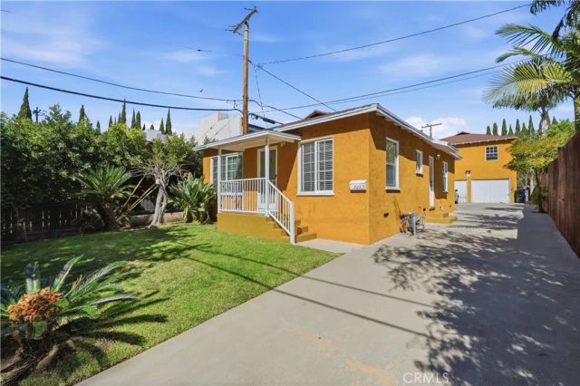 8613 Higuera, Culver City, CA 90232