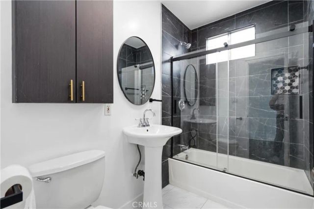 8613 Higuera, Culver City, CA 90232