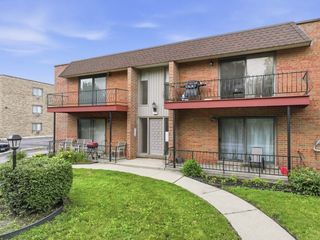 643 N Carroll Parkway 210B, Glenwood, IL 60425