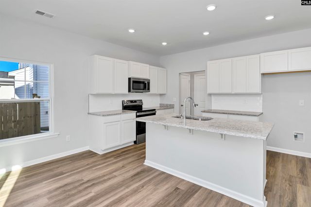 135 Middlesex Court, Lugoff, SC 29078
