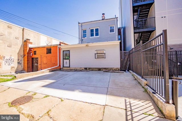 1102 BLADENSBURG RD NE, Washington, DC 20002