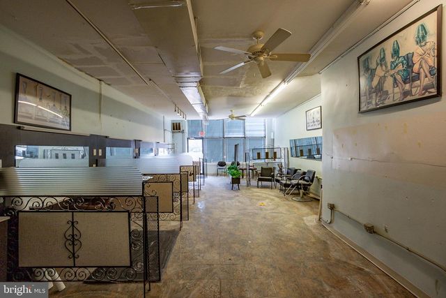 1102 BLADENSBURG RD NE, Washington, DC 20002