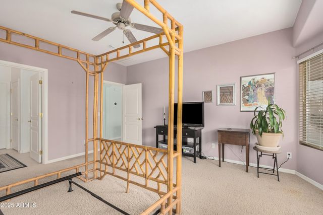 3828 E PEACH TREE Drive, Chandler, AZ 85249