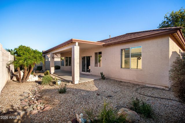 3828 E PEACH TREE Drive, Chandler, AZ 85249