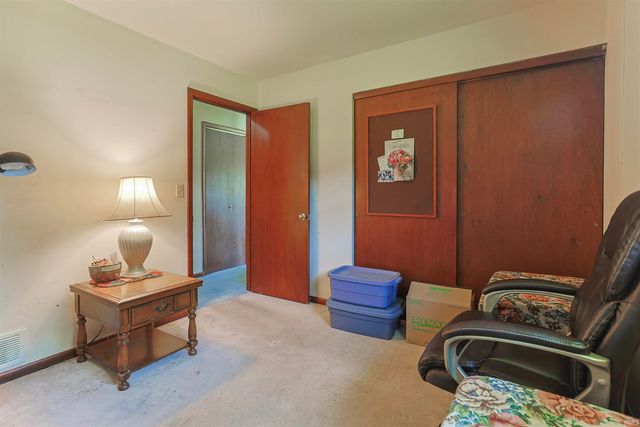 6384 N 900 E Road, New Carlisle, IN 46552
