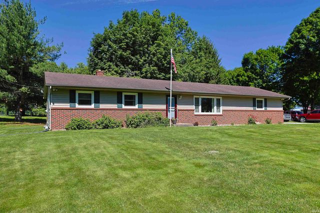 6384 N 900 E Road, New Carlisle, IN 46552