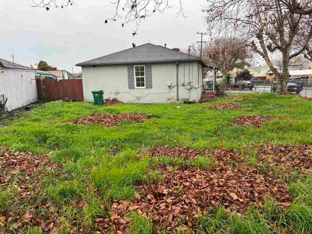 626 La Prenda Dr, Oakland, CA 94603