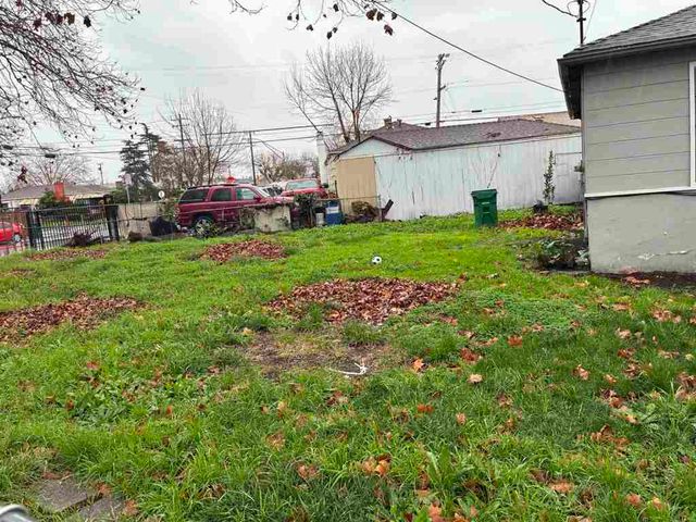 626 La Prenda Dr, Oakland, CA 94603