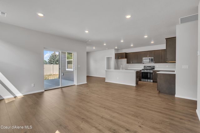 4875 W Homeward Bound Blvd, Coeur D'alene, ID 83815