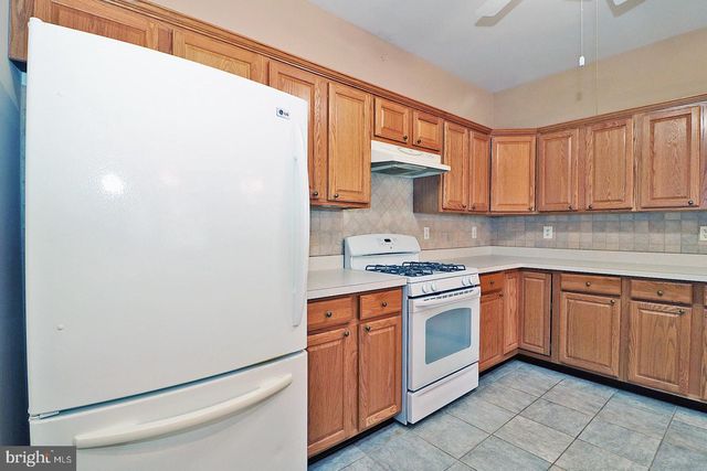 156 MIRAGE BLVD, Barnegat, NJ 08005