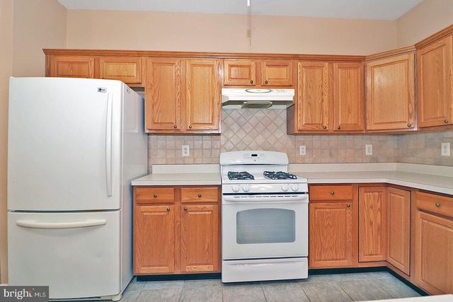 156 MIRAGE BLVD, Barnegat, NJ 08005