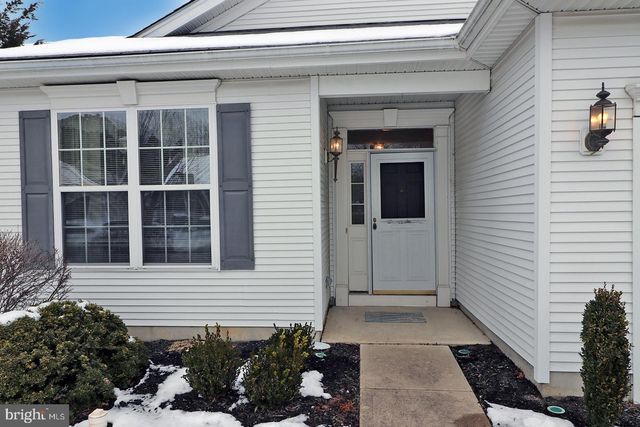 156 MIRAGE BLVD, Barnegat, NJ 08005