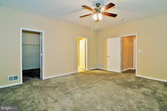 156 MIRAGE BLVD, Barnegat, NJ 08005