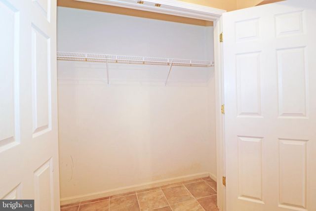 156 MIRAGE BLVD, Barnegat, NJ 08005