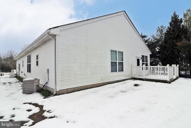 156 MIRAGE BLVD, Barnegat, NJ 08005