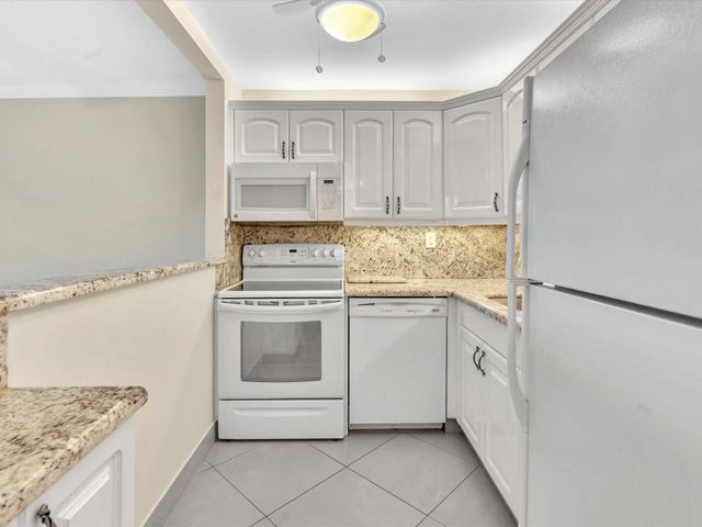 1421 S OCEAN Boulevard 116, Pompano Beach, FL 33062