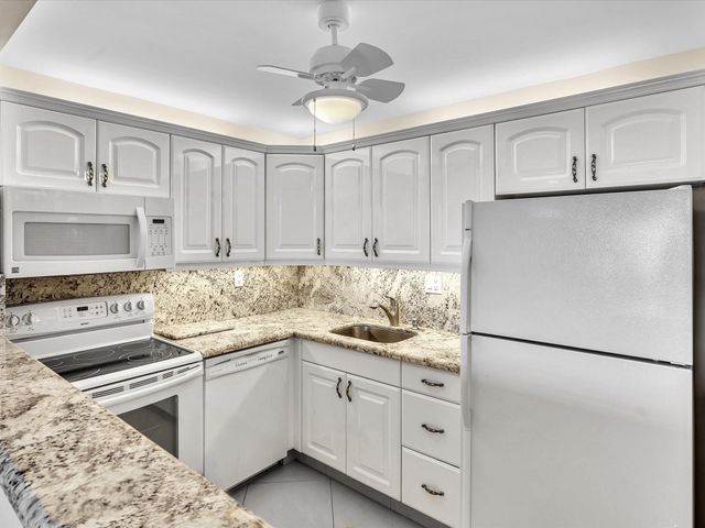 1421 S OCEAN Boulevard 116, Pompano Beach, FL 33062