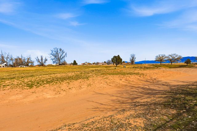 2007 Embarcadero Court, Rio Communities, NM 87002