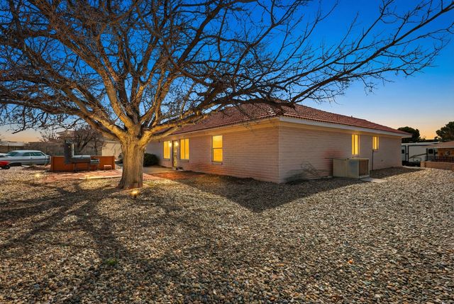 2007 Embarcadero Court, Rio Communities, NM 87002