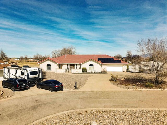 2007 Embarcadero Court, Rio Communities, NM 87002