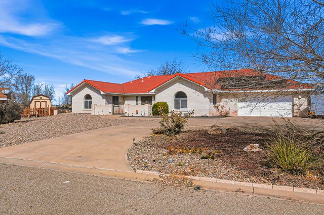 2007 Embarcadero Court, Rio Communities, NM 87002
