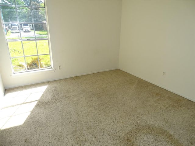 18906 Woodridge Drive, Conroe, TX 77302