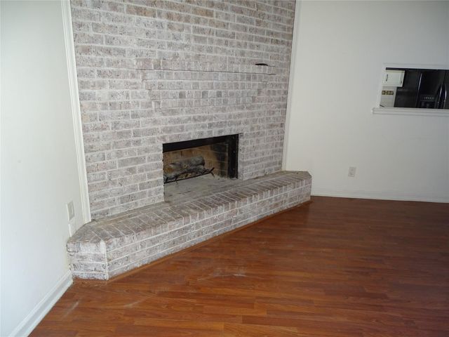 18906 Woodridge Drive, Conroe, TX 77302