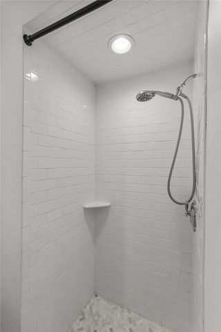 35 Bagy Wrinkle Cove, Warren, RI 02885