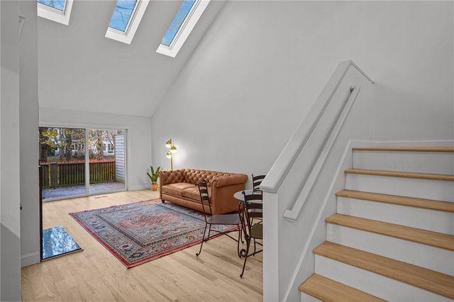 35 Bagy Wrinkle Cove, Warren, RI 02885