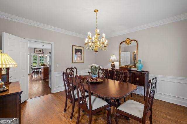 122 N Lakeside Drive NW, Kennesaw, GA 30144