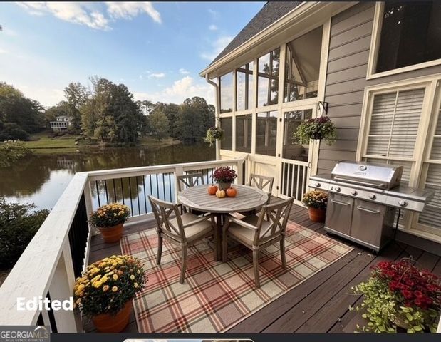 122 N Lakeside Drive NW, Kennesaw, GA 30144
