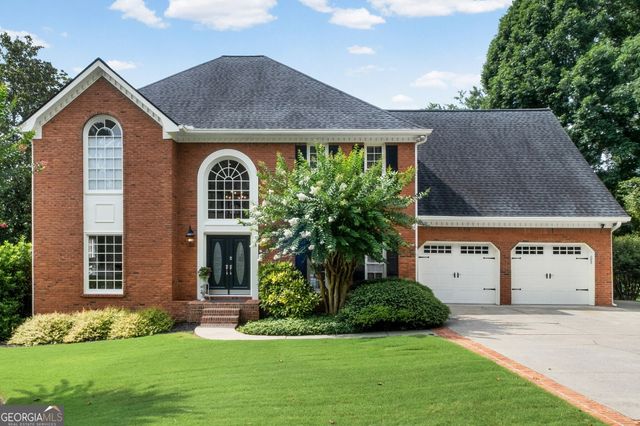 122 N Lakeside Drive NW, Kennesaw, GA 30144