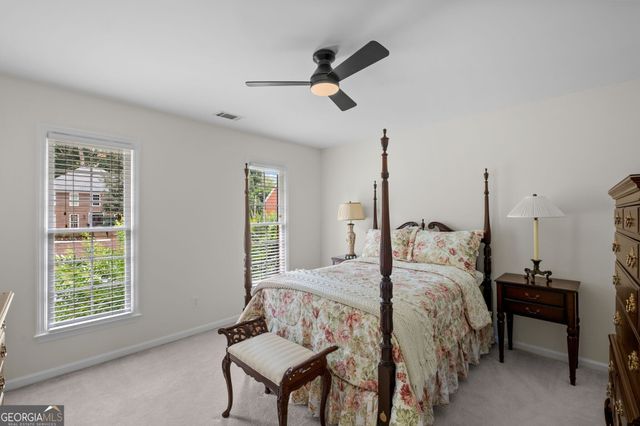 122 N Lakeside Drive NW, Kennesaw, GA 30144