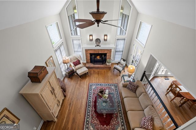 122 N Lakeside Drive NW, Kennesaw, GA 30144